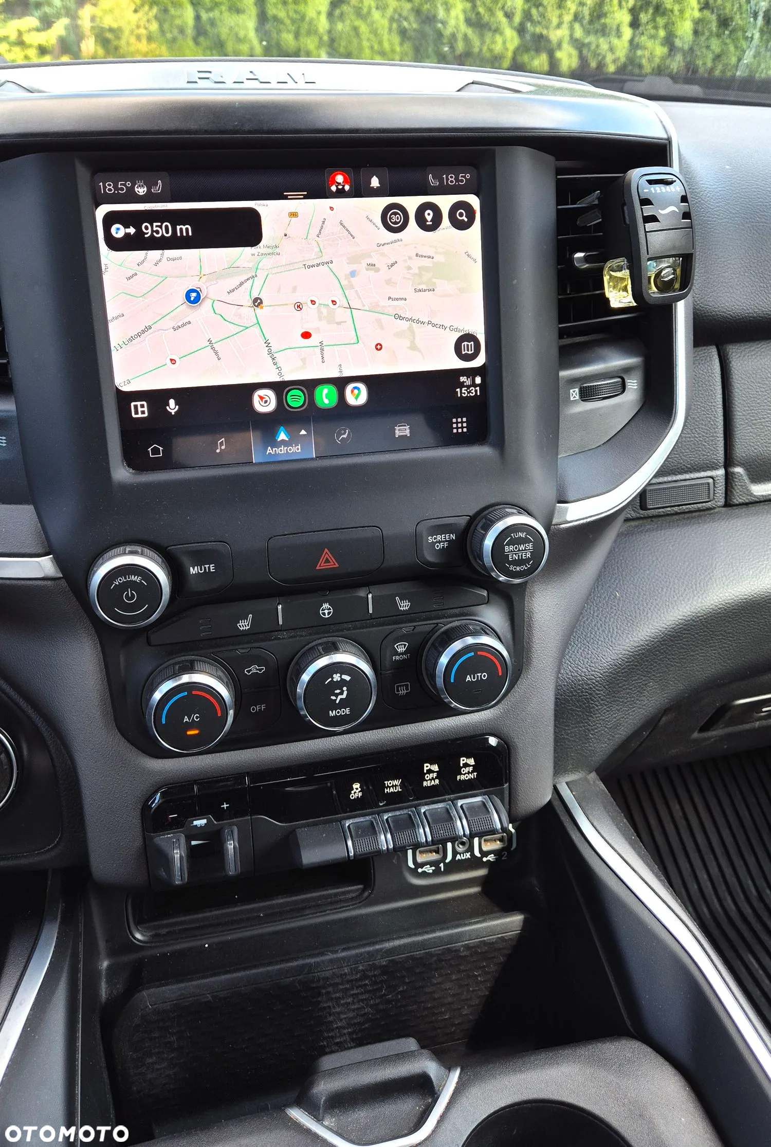 RAM 1500 Quad Cab Longbed Bighorn - 18