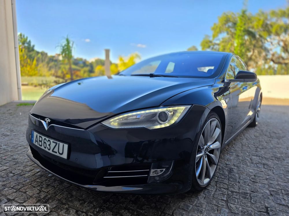 Tesla Model S Standard - 2