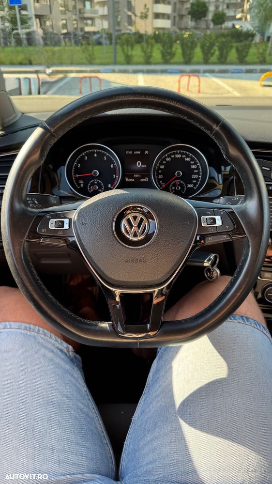 Volkswagen Golf 1.4 TSI BMT DSG Comfortline - 12