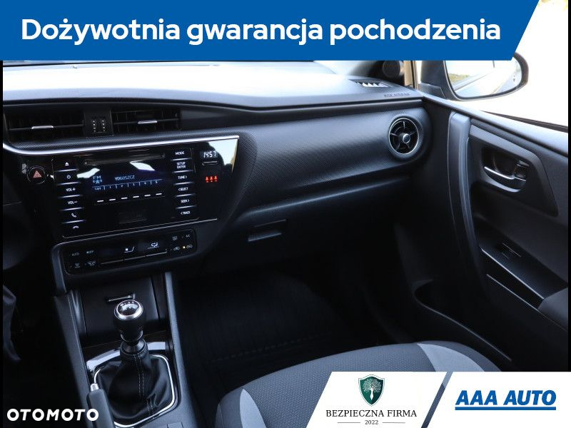 Toyota Auris - 9