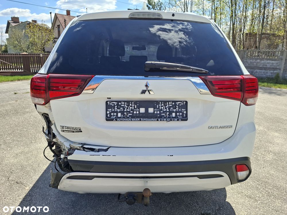 Mitsubishi Outlander 2.0 2WD - 5