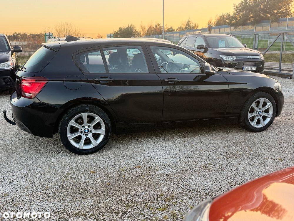 BMW Seria 1 116i - 17