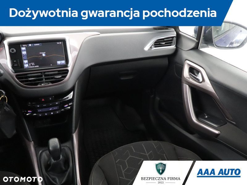 Peugeot 2008 - 10