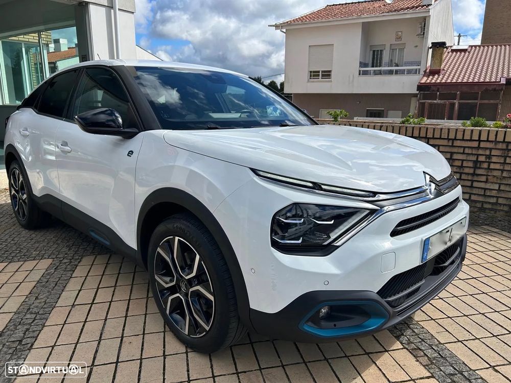 Citroën e-C4 50 kWh Shine - 3