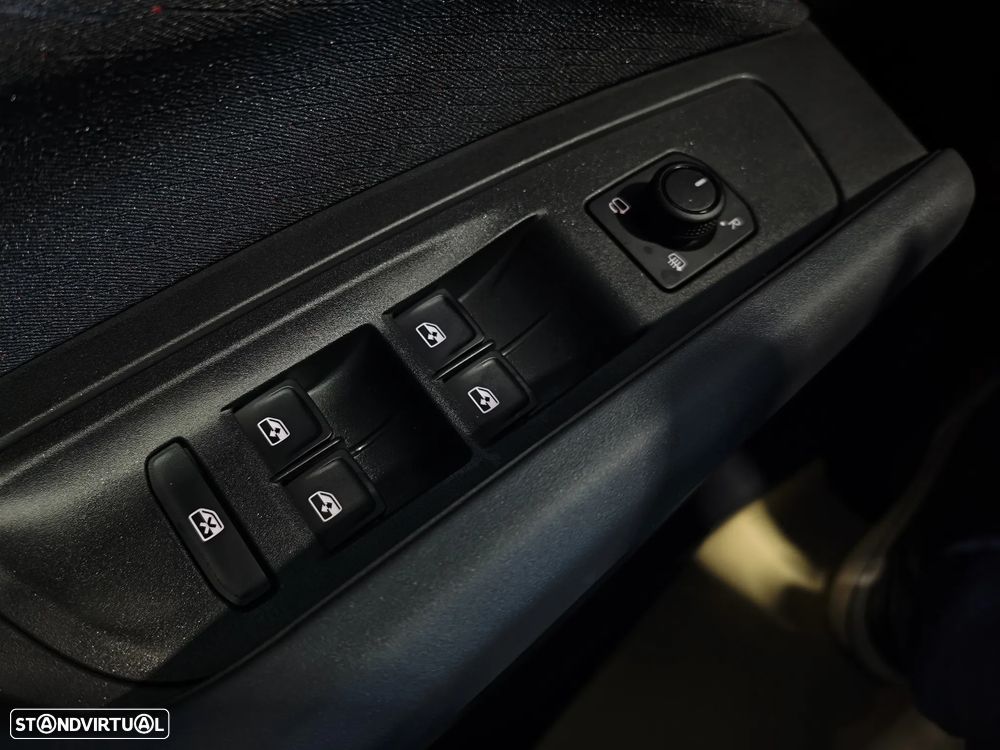 Cupra Raval 38.5 kWh Plus - 36