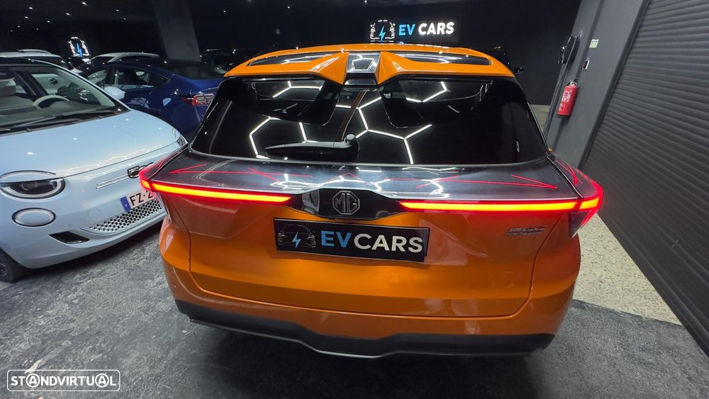 MG MG4 4 Luxury 64 kWh - 6