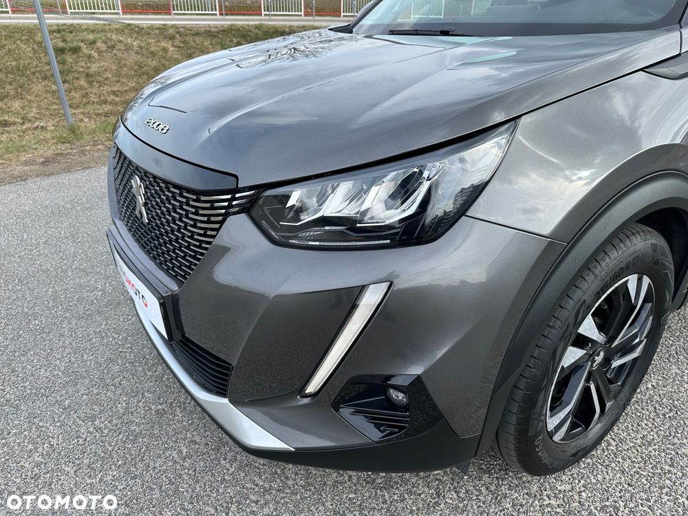 Peugeot 2008 PureTech 130 EAT8 Allure Pack - 22