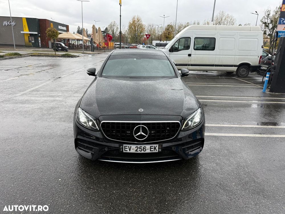 Mercedes-Benz E 220 d 9G-TRONIC AMG Line - 32