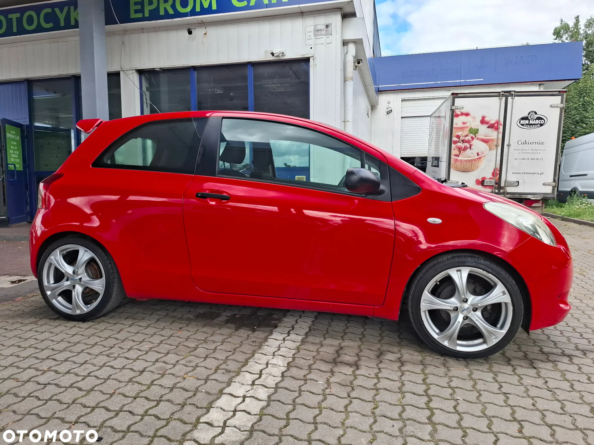 Toyota Yaris 1.3 VVT-i Executive - 3