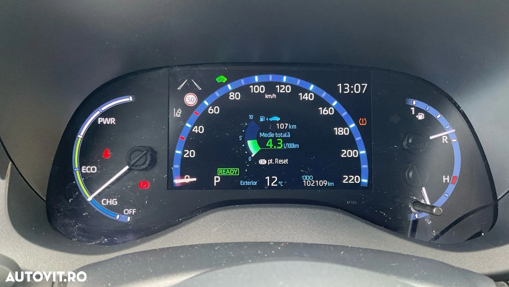 Toyota Yaris Cross 1.5 VVT-i HSD 4x2 Eco - 27