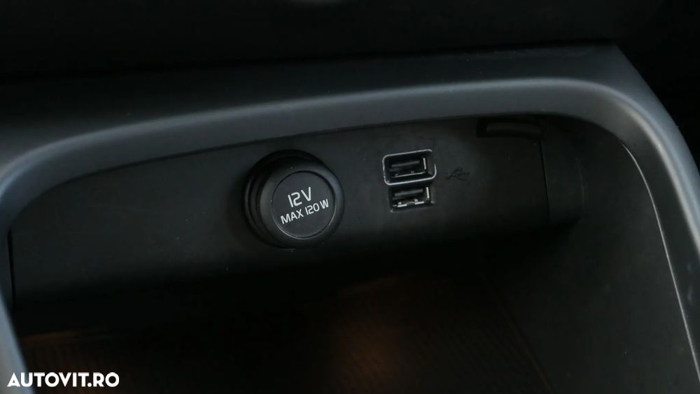 Volvo XC 40 T5 Twin Engine DKG Inscription - 28