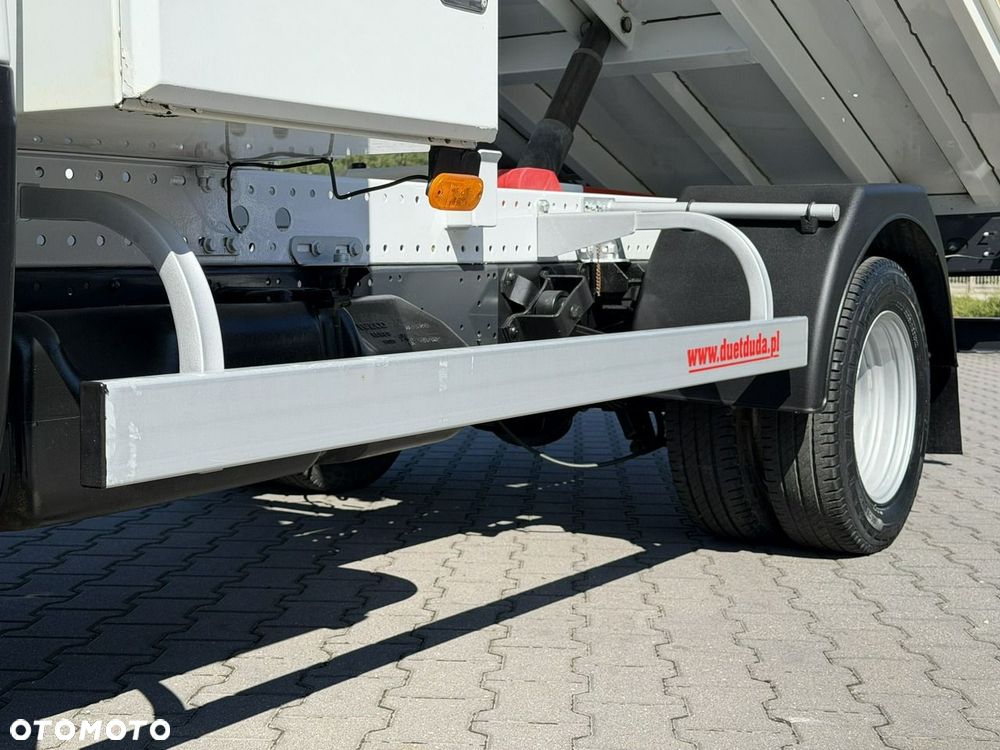 Iveco Daily 35C15 - 11