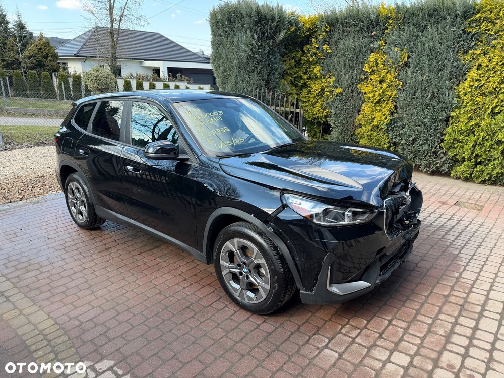 BMW X1 xDrive25i Advantage sport - 1