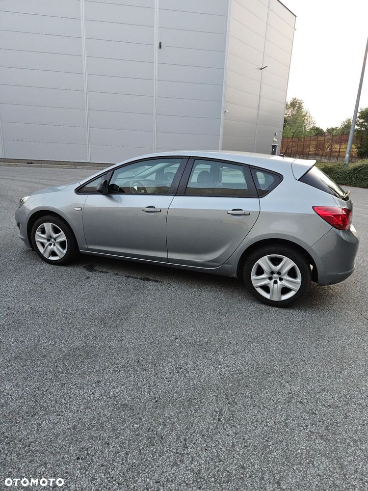 Opel Astra 1.4 Turbo Active - 4