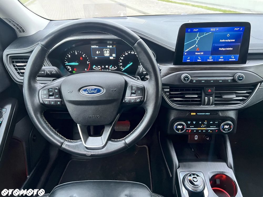 Ford Focus SW 2.0 EcoBlue Vignale - 27