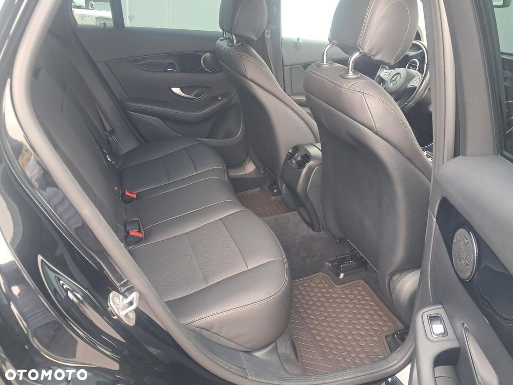 Mercedes-Benz GLC 250 4-Matic - 25