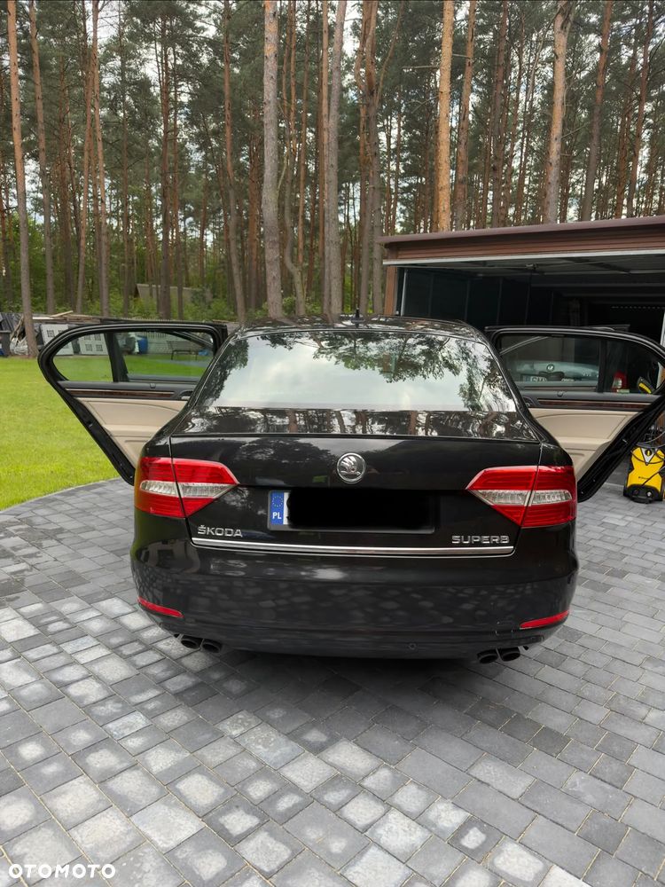 Skoda Superb 2.0 TSI Business DSG - 7