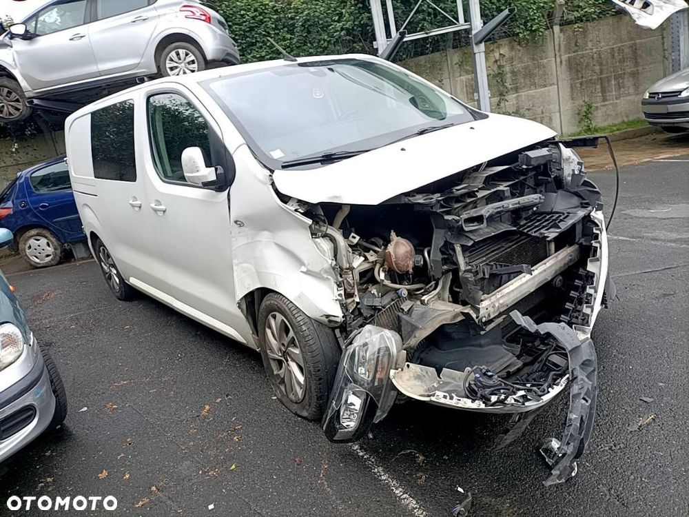 Citroën Jumpy Standard EAT8 - 4