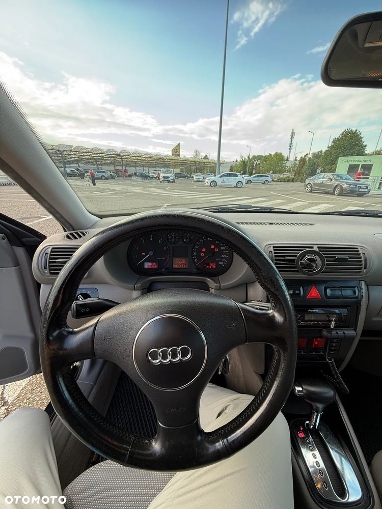 Audi A3 3-drzwiowe - 10