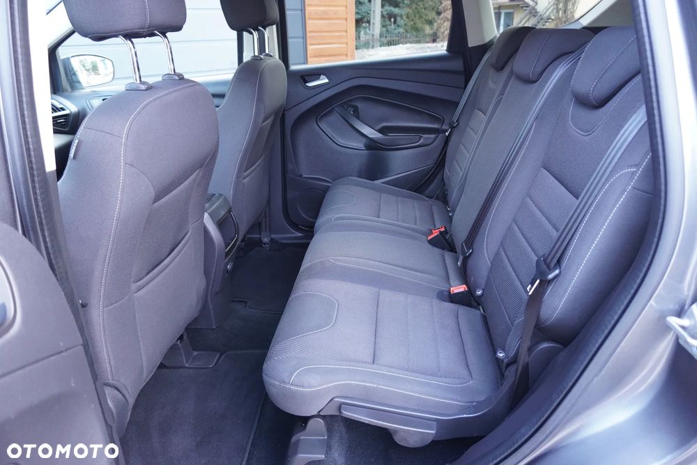 Ford Kuga 2.0 TDCi 4x4 Titanium - 10