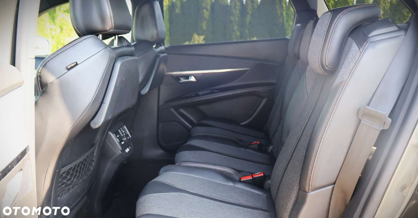Peugeot 5008 1.6 THP Allure S&S EAT6 - 16