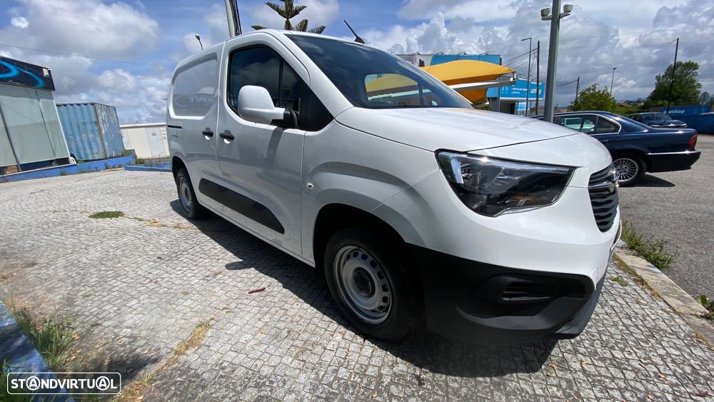 Opel Combo 1.5 CDTi L1H1 Enjoy - 4