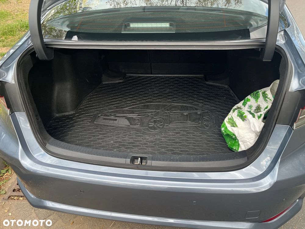 Toyota Corolla 1.6 Comfort - 8