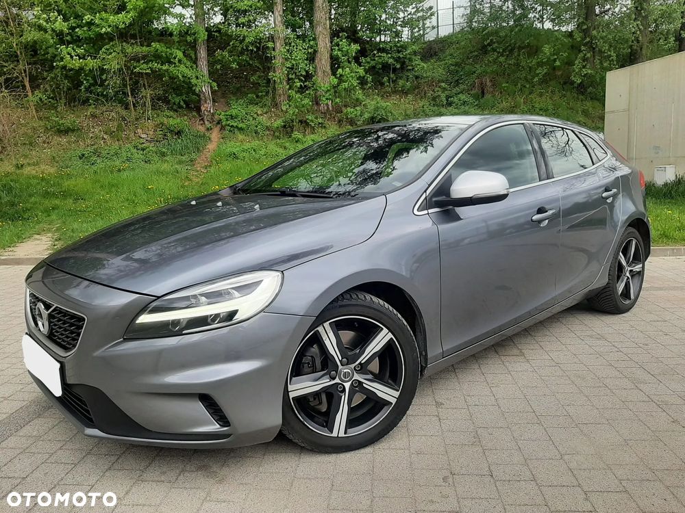 Volvo V40 D3 Geartronic RDesign - 2