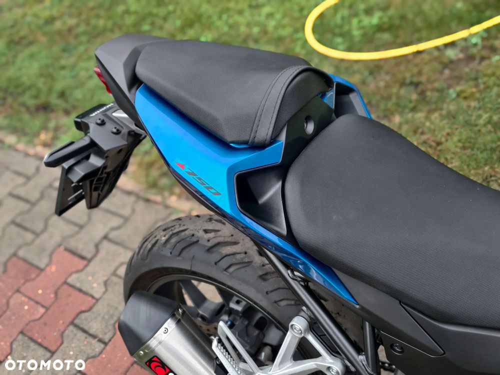 Honda Hornet - 8