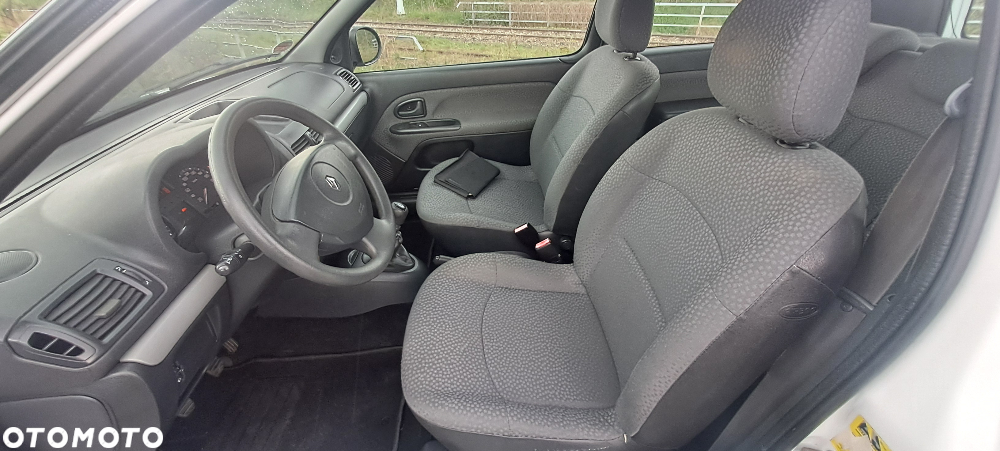 Renault Clio 1.2 Campus Access - 14
