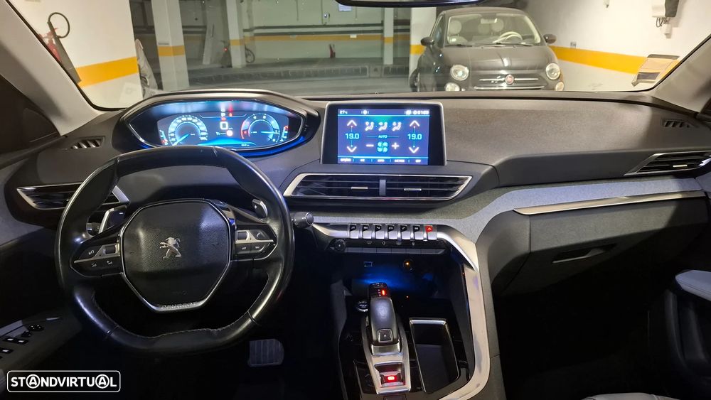 Peugeot 5008 1.6 BlueHDi Allure EAT6 - 9