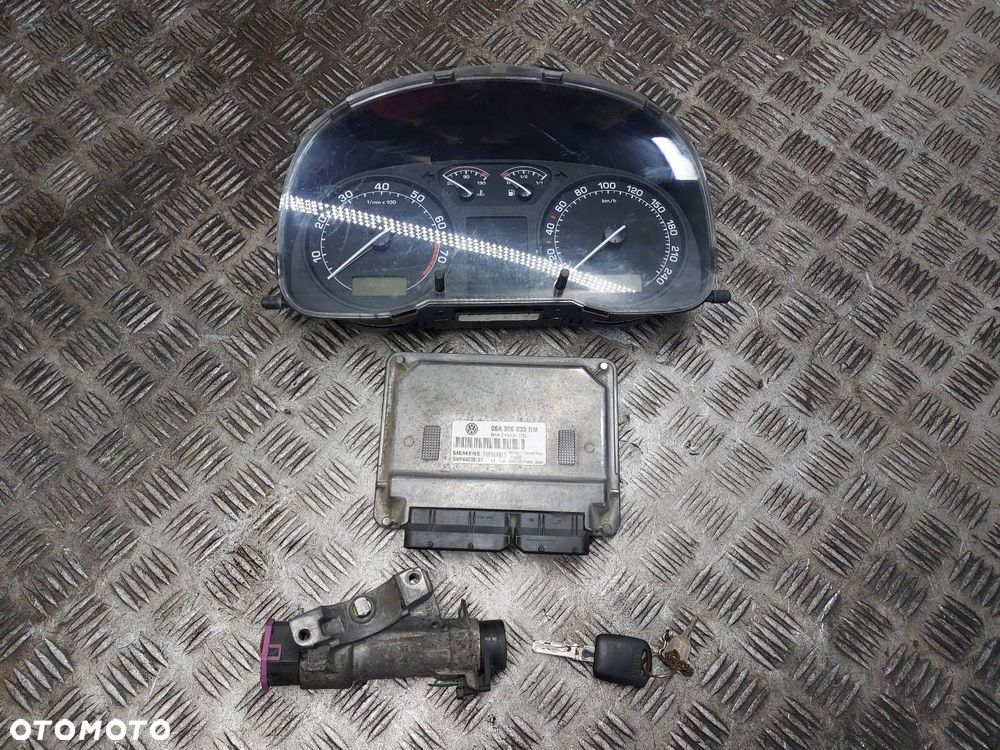 ZESTAW STARTOWY SKODA OCTAVIA I 1.6 8V 06A906033DM 4B0905851C 1U0920811B - 1