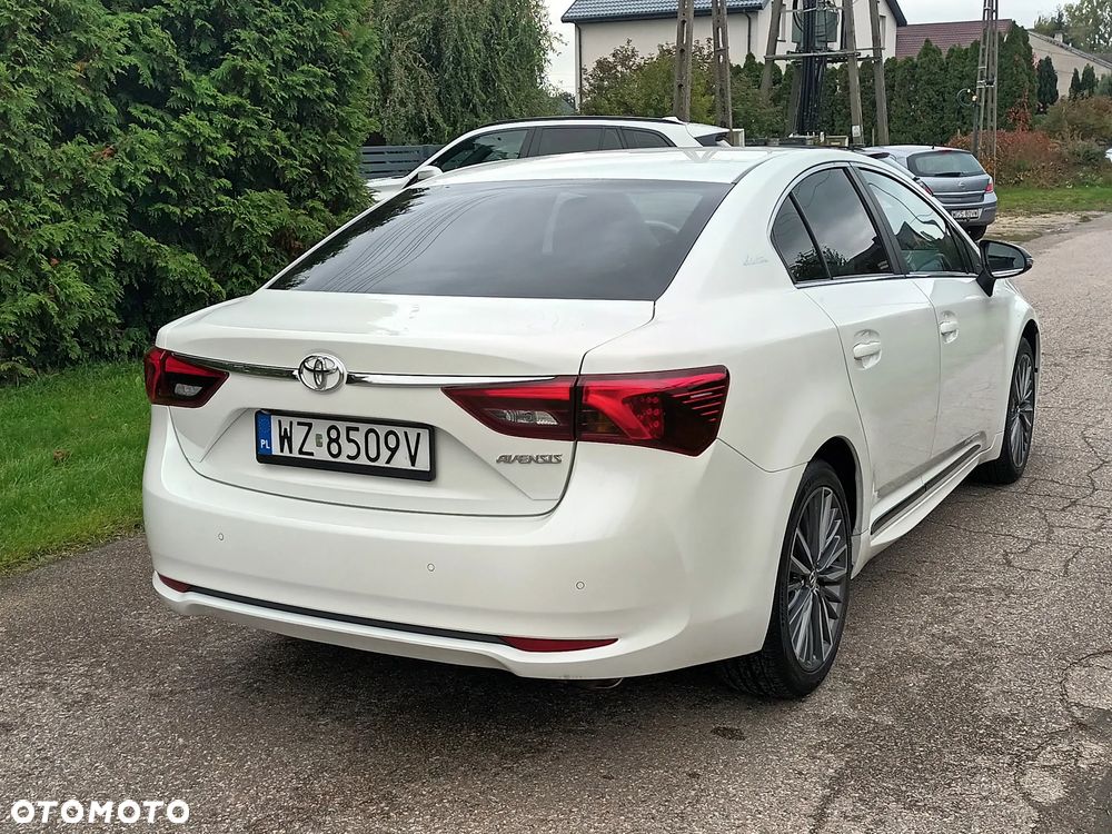 Toyota Avensis 1.8 Selection MS - 7