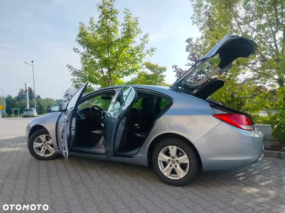 Opel Insignia 1.8 Edition - 2