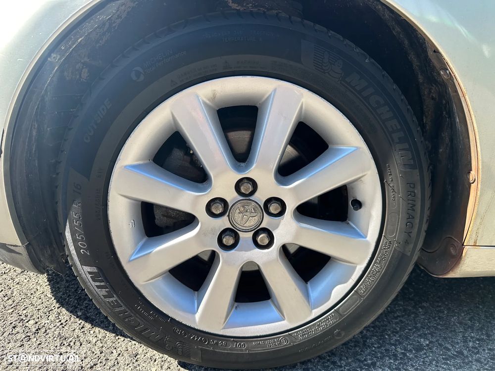 Toyota Avensis S/D 1.6 Sol EC - 19