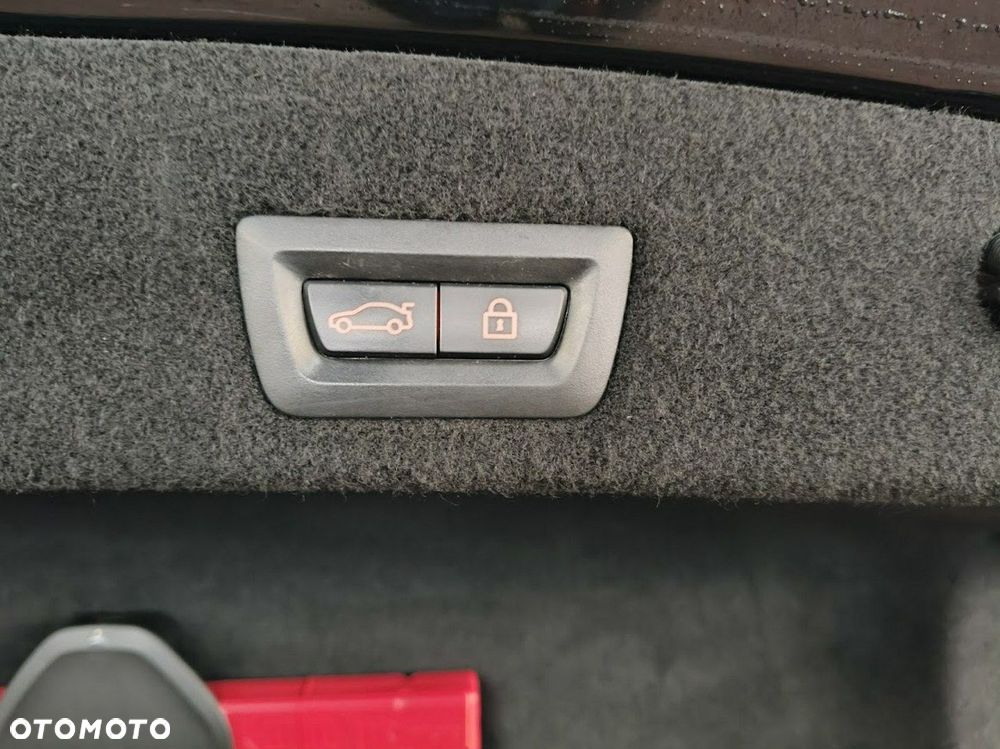 BMW Seria 7 - 10