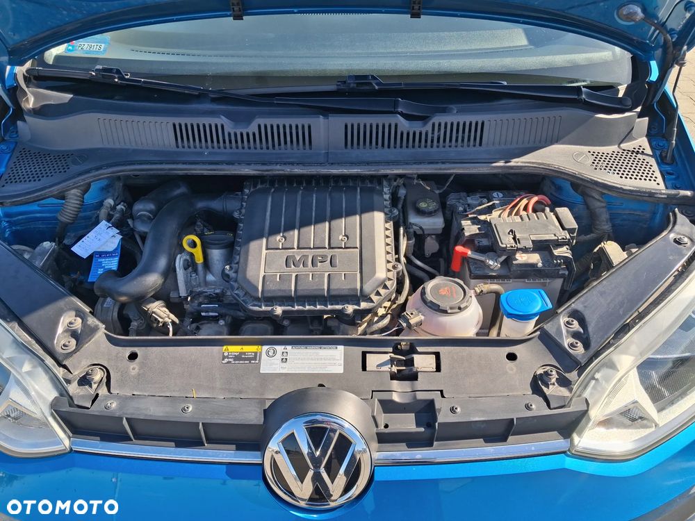 Volkswagen up! 1.0 high - 28