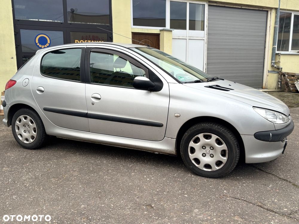 Peugeot 206 - 2