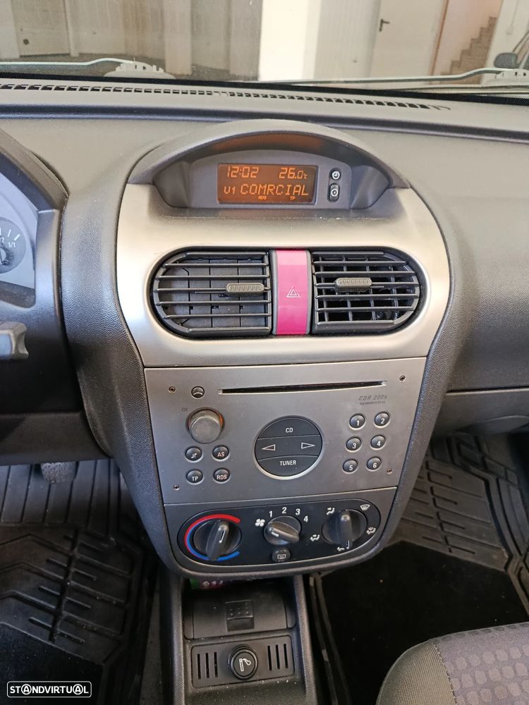 Opel Corsa 1.2 16V Confort - 6