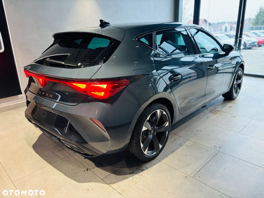 Cupra Leon 1.5 eTSI mHEV DSG - 4