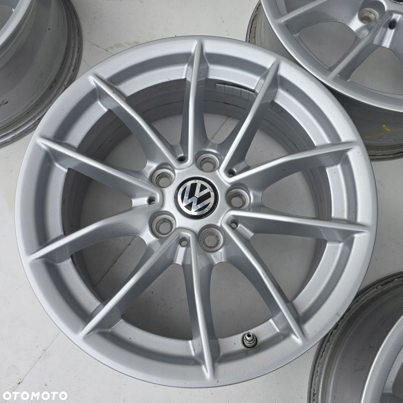 VW PASSAT B8 B7 SHARAN TIGUAN 16 ET22 5x112 6.5J 4X - 4