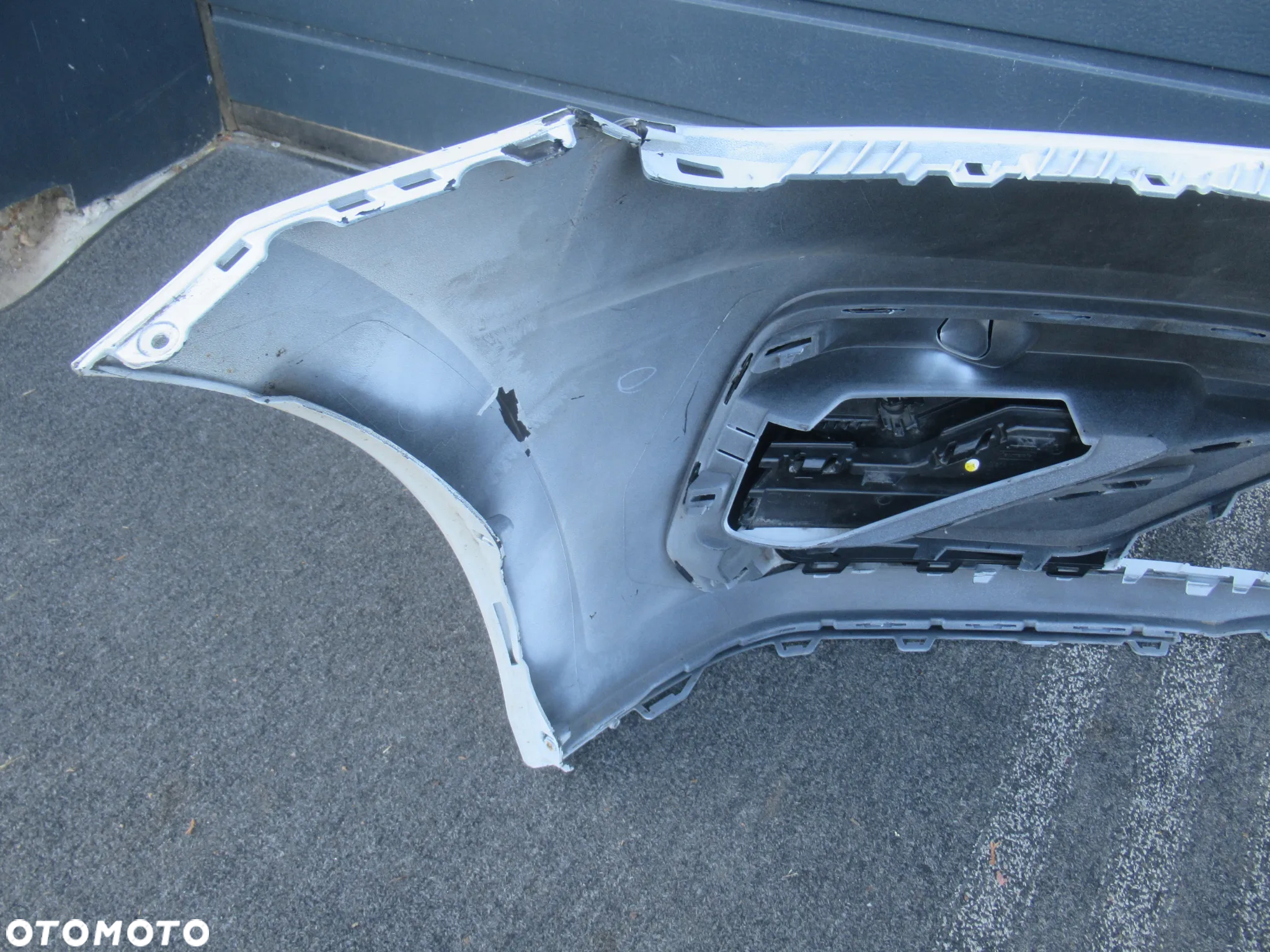 ZDERZAK PRZEDNI PRZÓD VW TOURAN II 2 R-LINE 5TA807221M-T 2015- - 14