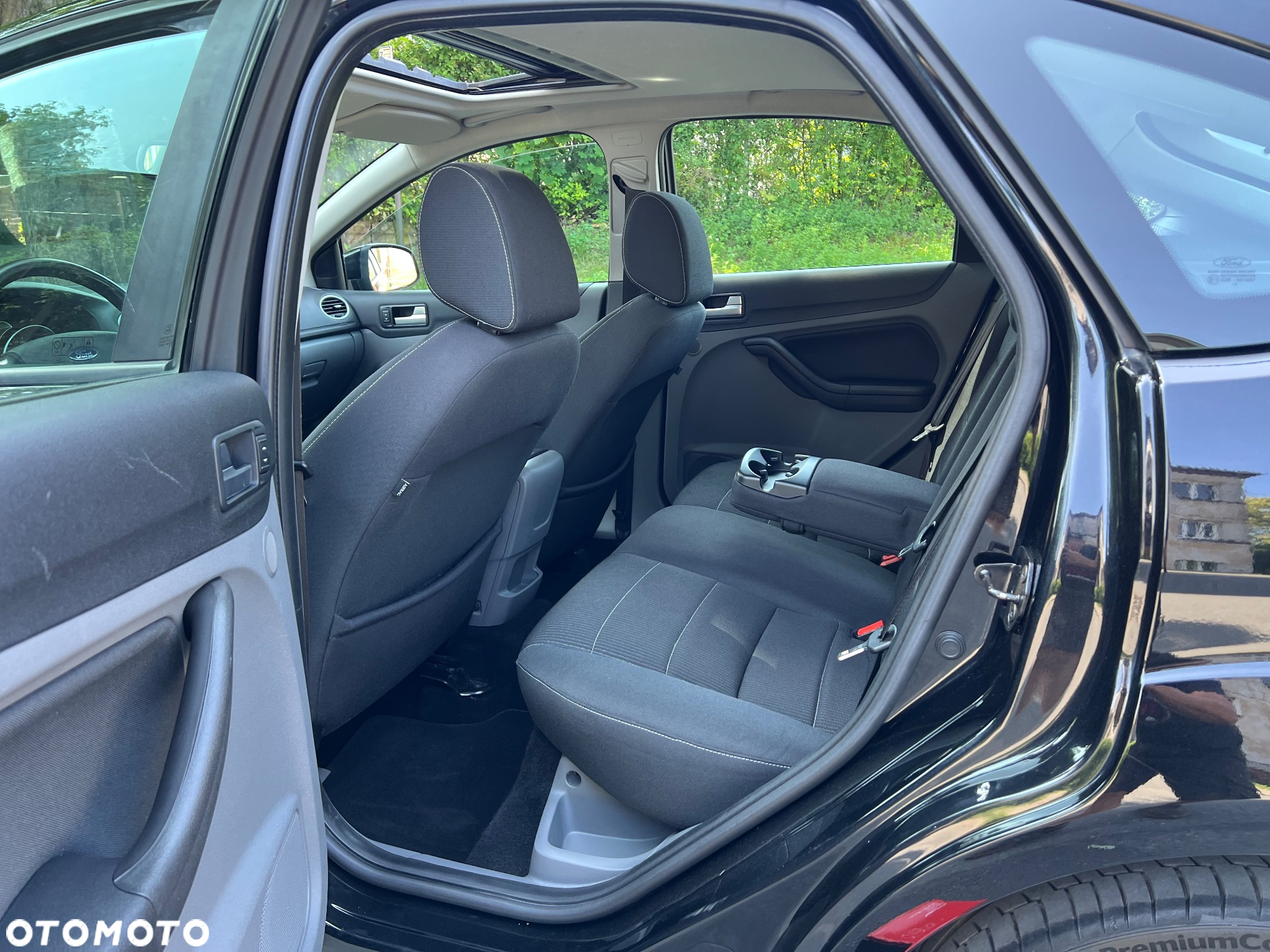 Ford Focus 2.0 16V Sport - 14