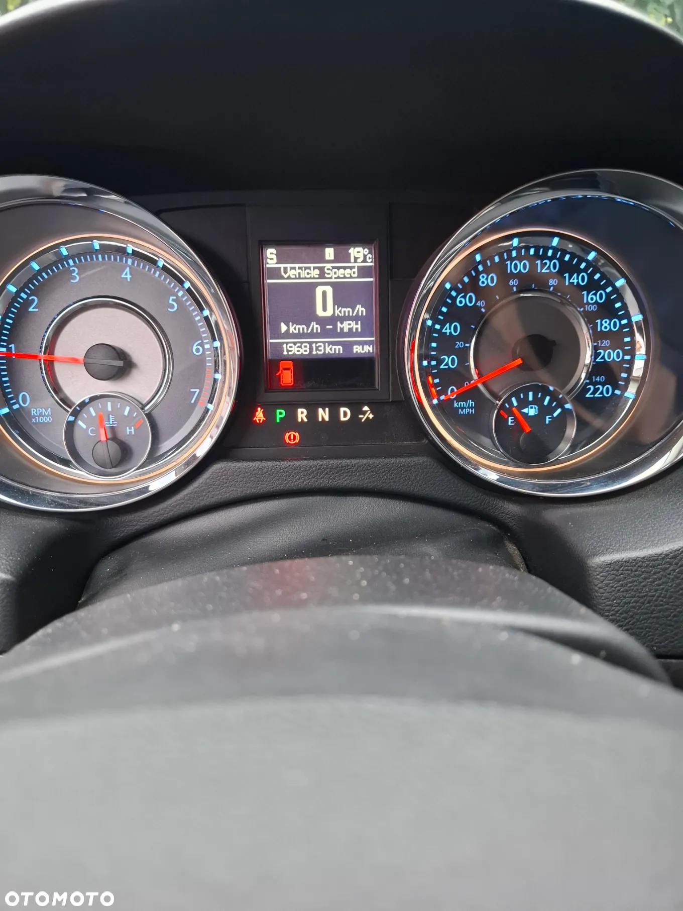 Chrysler Town & Country 3.6 Limited - 18