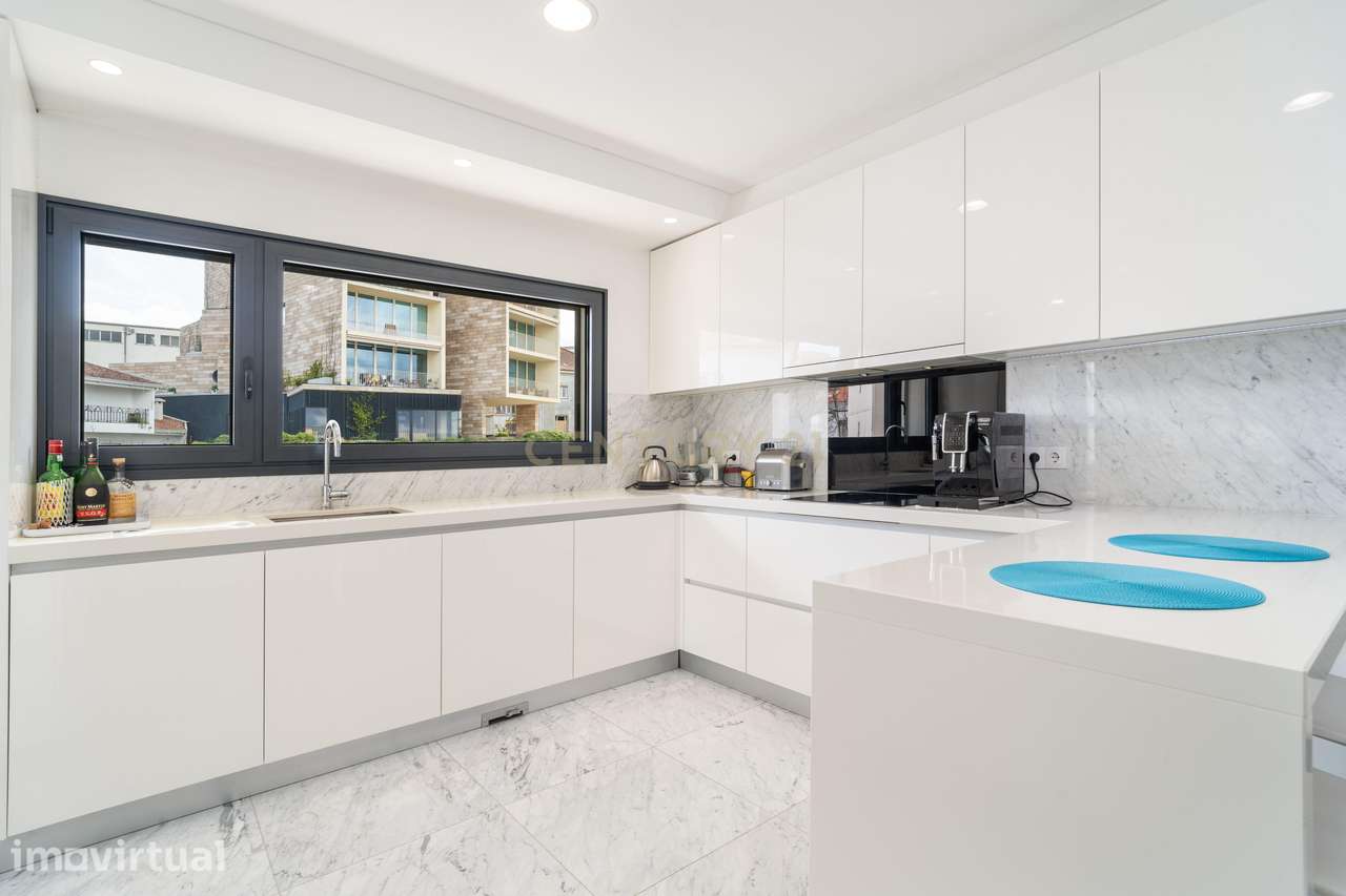 Requintada Penthouse T6 em Celas - Coimbra - Grande imagem: 5/49