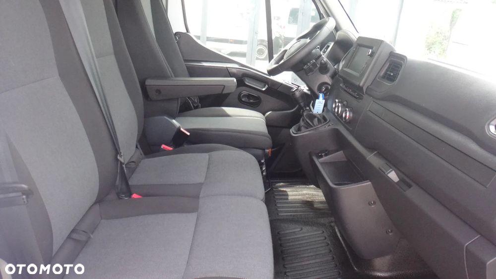 Renault Master - 10