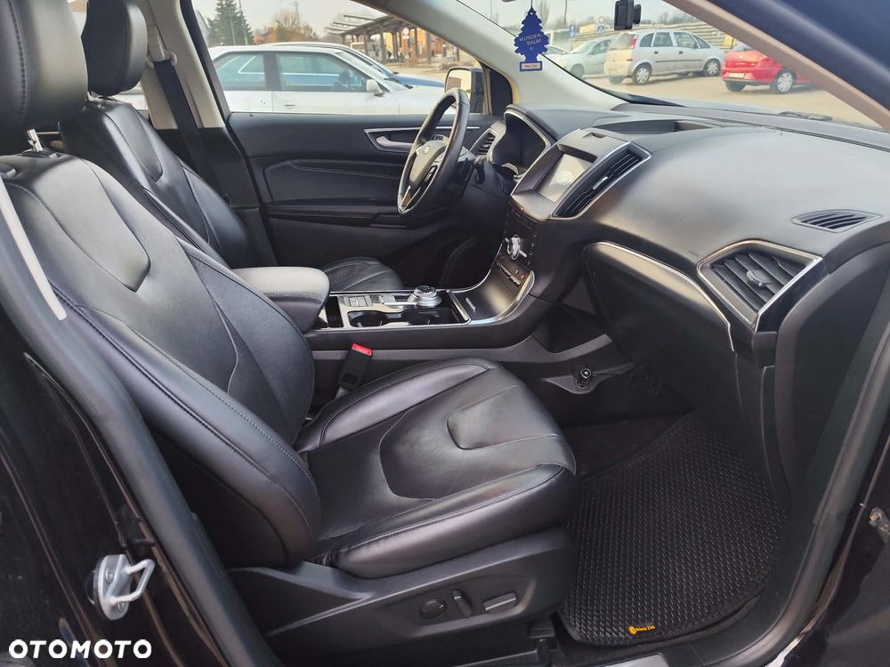 Ford Edge - 15