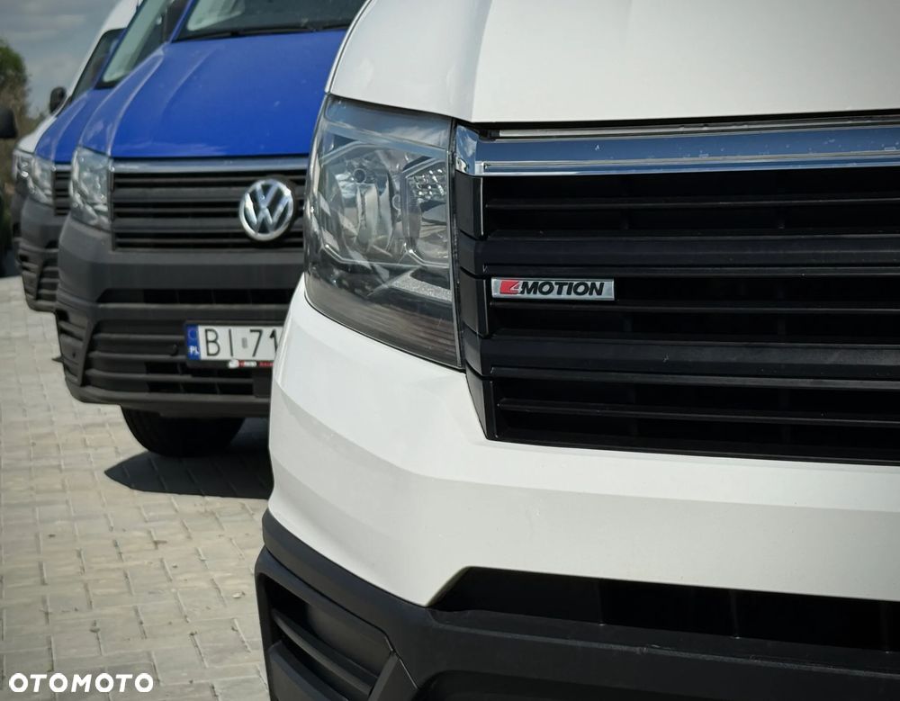 Volkswagen Crafter 4x4 4Motion / L4 H2 Maxi / Brygadówka 6-osobowy / Webasto / Klimatyzacja / HAK / Zarejestrowany w PL - 2
