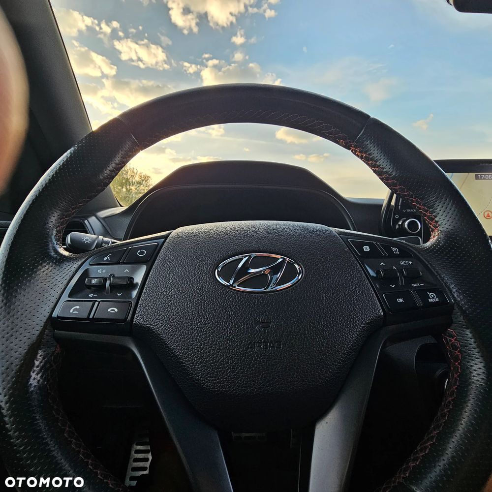 Hyundai Tucson - 24