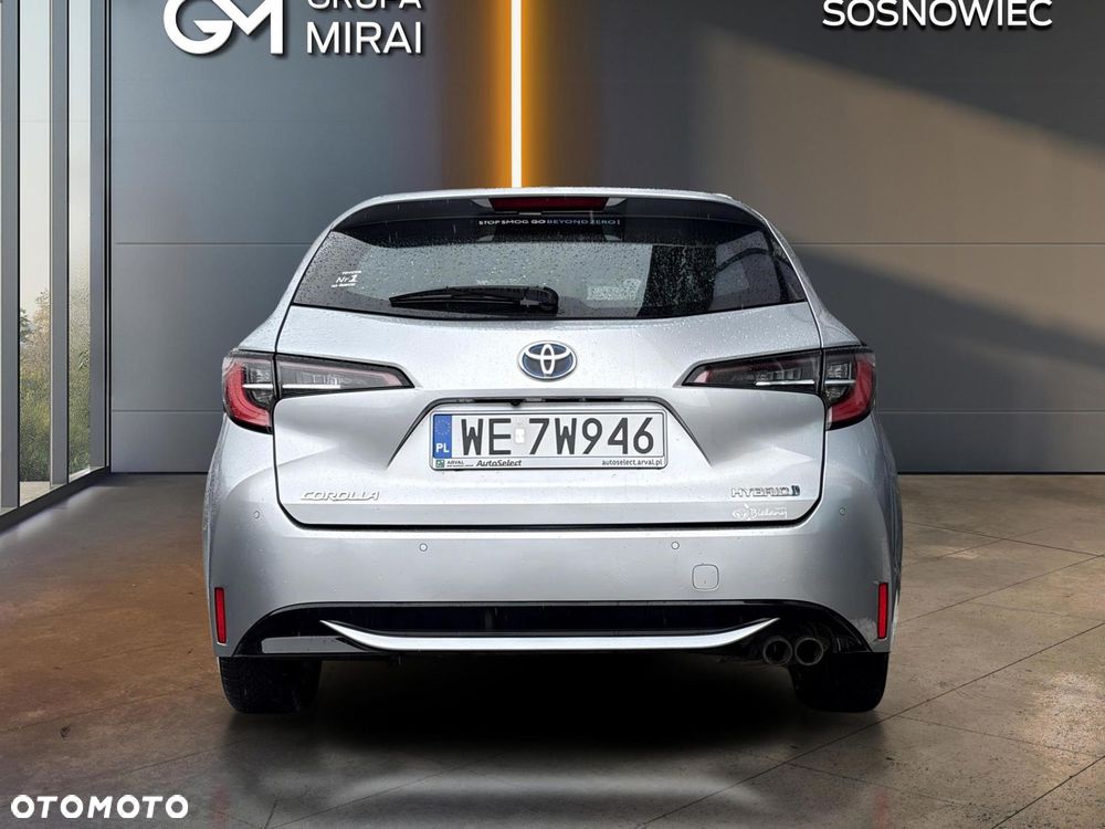 Toyota Corolla 2.0 Hybrid Comfort - 4